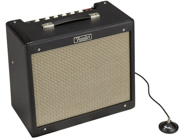 Fender Blues Junior IV 15-Watt 1x12 Tube Electric Guitar Amplifier Amp