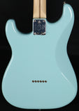 Fender Tom Delonge Artist Daphne Blue Stratocaster Strat Ltd Ed Electric Guitar