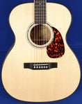 Larrivee USA OM-09 Silver Oak Special Moon Spruce Acoustic Guitar